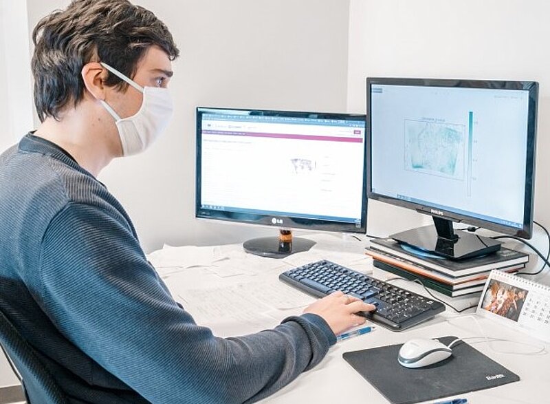 best mens dating profile